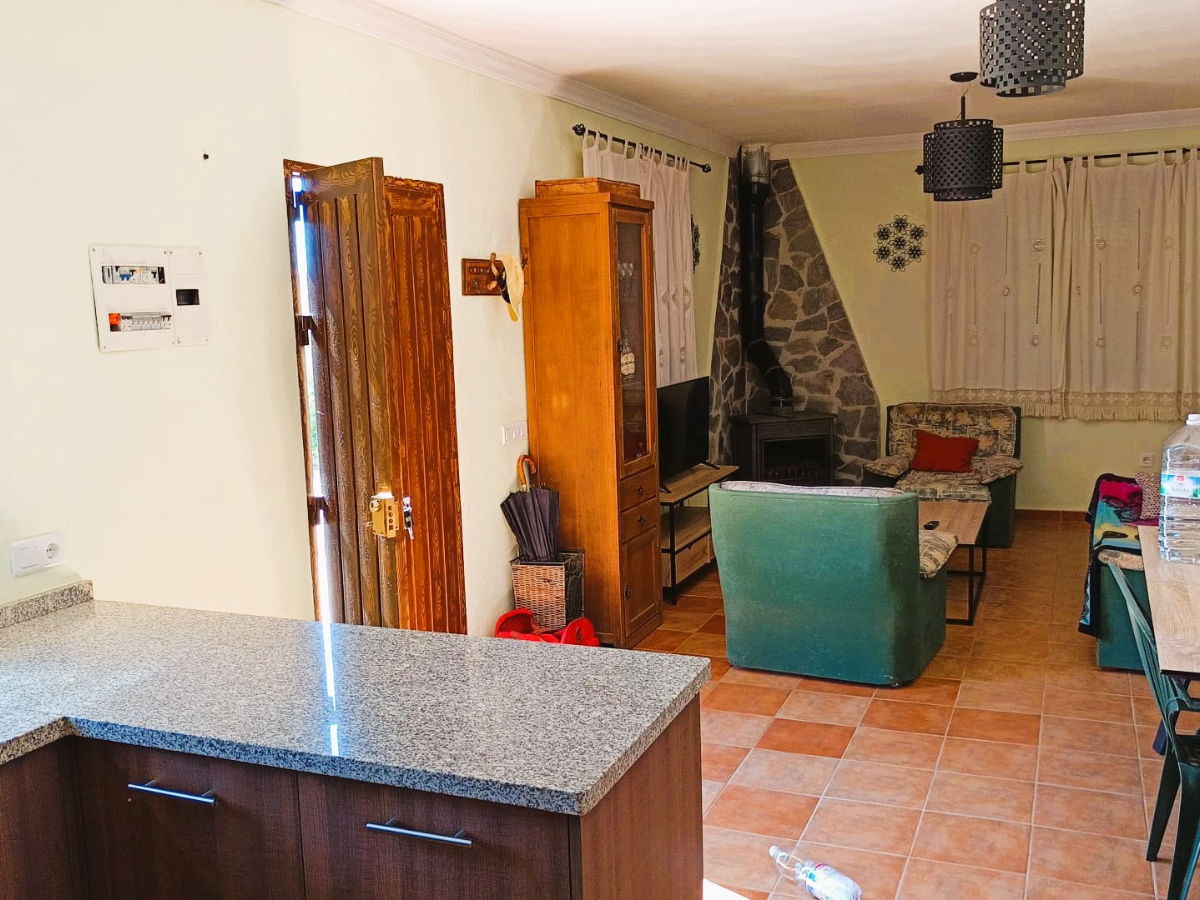 PROPIEDADES H - TITULO (10)