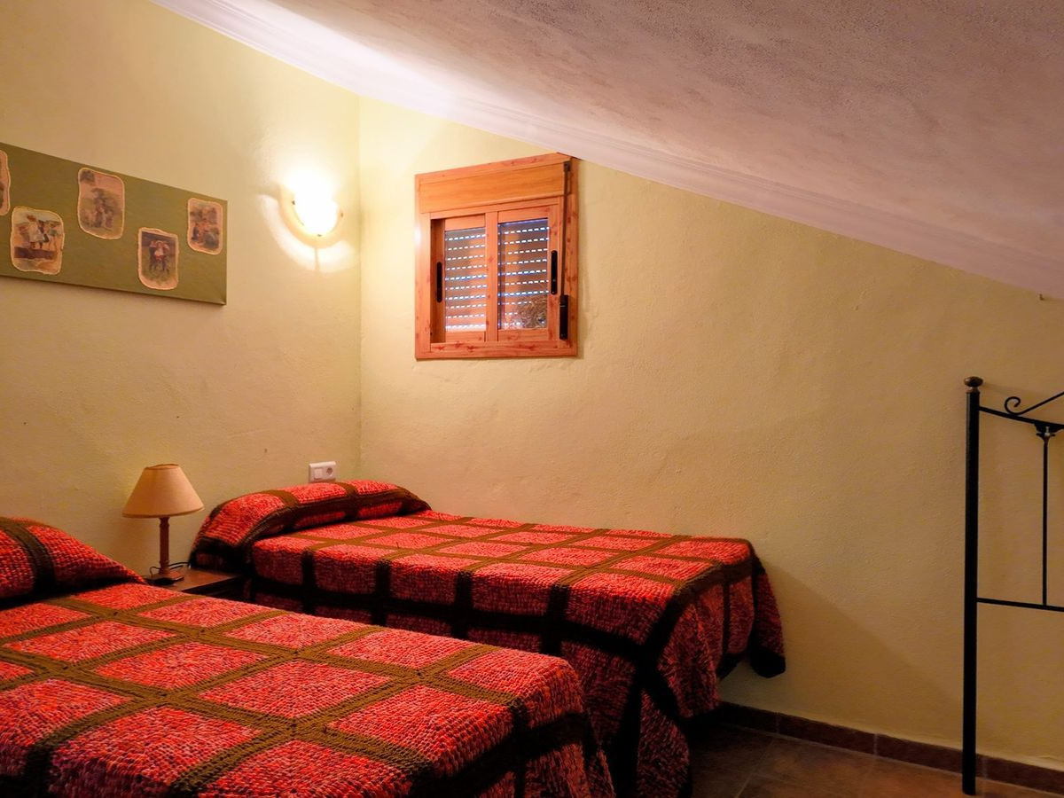 PROPIEDADES H - TITULO (16)