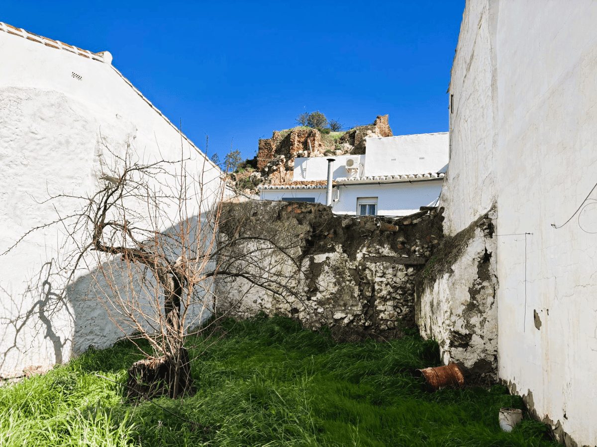 PROPIEDADES H - TITULO (27)